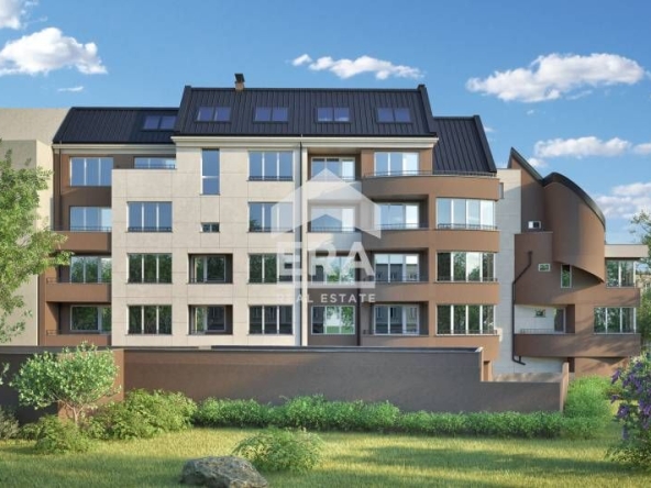 Двустаен апартамент в Русе, Център - 168 кв.м за 1650 €/кв.м - Снимка #1