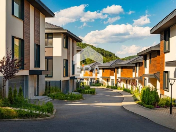 Къща в с. Владая, Област София-град - 229 кв.м за 1782 €/кв.м - Снимка #1