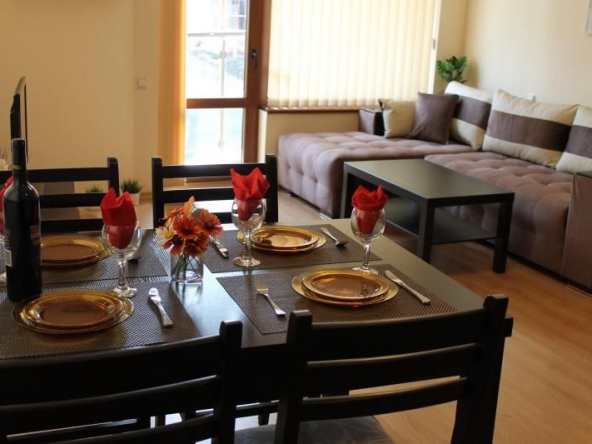 Дава се под наем Двустаен апартамент в Пловдив, Център - 75 кв.м за 510 € - Снимка #1