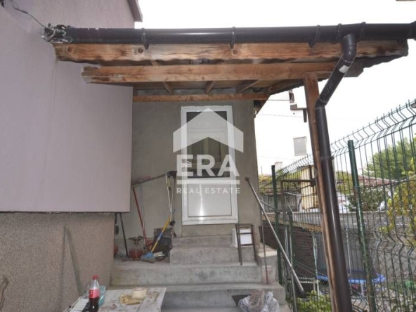 Етаж от къща в Хасково, Тракийски - 81 кв.м за 850 €/кв.м - Снимка #1