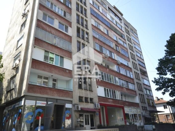 Едностаен апартамент в Хасково, Център - 32 кв.м за 1355 €/кв.м - Снимка #1