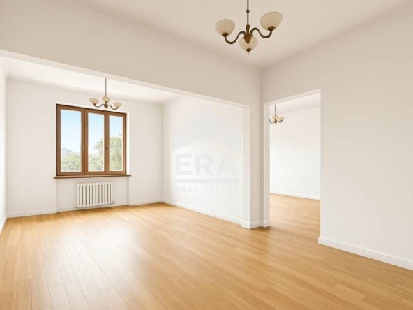 Тристаен апартамент в София, Център - 65 кв.м за 4308 €/кв.м - Снимка #1