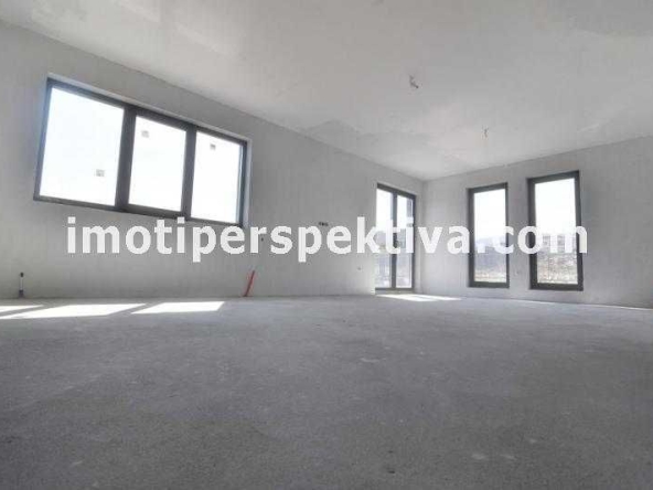 Къща в с. Белащица, Област Пловдив - 256 кв.м за 1165 €/кв.м - Снимка #1