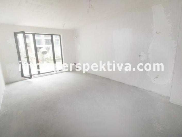 Тристаен апартамент в Пловдив, Тракия - 150 кв.м за 1064 €/кв.м - Снимка #1