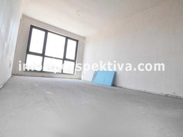 Двустаен апартамент в Пловдив, Кючук Париж - 68 кв.м за 1795 €/кв.м - Снимка #1
