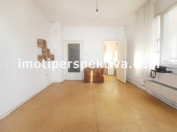 Едностаен апартамент в Пловдив, Кършияка - 36 кв.м за 1598 €/кв.м - Снимка #1