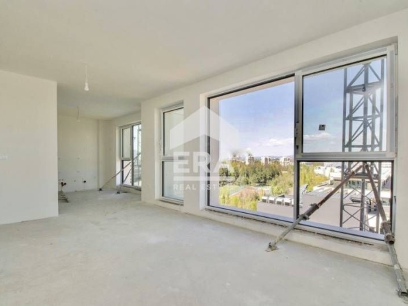 Тристаен апартамент в София, Хладилника - 127 кв.м за 2951 €/кв.м - Снимка #1