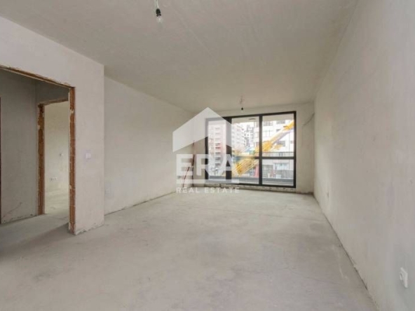 Двустаен апартамент в София, Полигона - 82 кв.м за 3 €/кв.м - Снимка #1