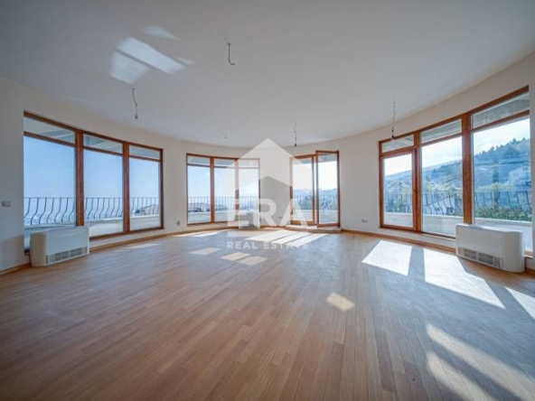 Тристаен апартамент в София, Симеоново - 189 кв.м за 1404 €/кв.м - Снимка #1