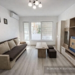 Дава се под наем Четиристаен апартамент в Пловдив, Тракия - 86 кв.м за 648.21 € - Снимка #1