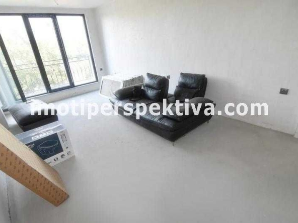 Двустаен апартамент в Пловдив, Център - 67 кв.м за 2400 €/кв.м - Снимка #1