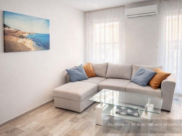 Дава се под наем Двустаен апартамент в Пловдив, Център - 62 кв.м за 448.8 € - Снимка #1