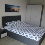 Дава се под наем Двустаен апартамент в София, Студентски град - 75 кв.м за 398.82 € - Снимка #1