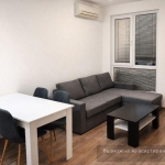 Дава се под наем Двустаен апартамент в Пловдив, Христо Смирненски - 63 кв.м за 357 € - Снимка #1