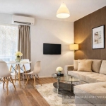 Дава се под наем Двустаен апартамент в Пловдив, Център - 72 кв.м за 698.19 € - Снимка #1