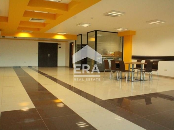 Дава се под наем Склад в Варна, Изгрев - 140 кв.м за 548.25 € - Снимка #1