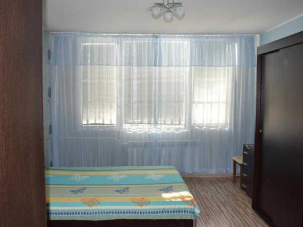 Дава се под наем Двустаен апартамент в София, Младост 2 - 56 кв.м за 348.84 € - Снимка #1