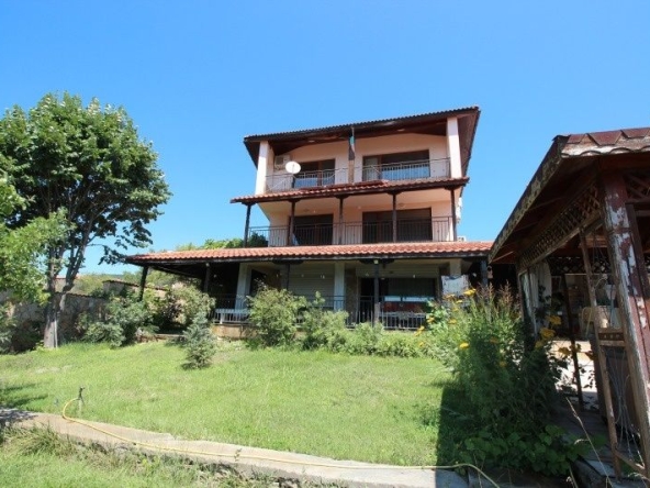 Къща в Свети Влас - 357 кв.м за 897 €/кв.м - Снимка #1