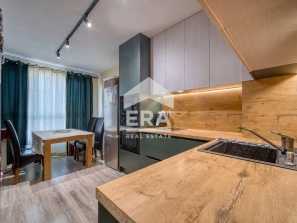 Тристаен апартамент в Варна, м-т Св. Никола - 76 кв.м за 1175 €/кв.м - Снимка #1