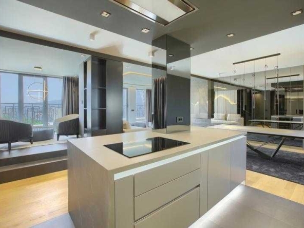 Тристаен апартамент в София, Слатина - 120 кв.м за 1625 €/кв.м - Снимка #1