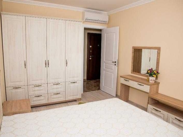 Дава се под наем Тристаен апартамент в Бургас, Сарафово - 94 кв.м за 325 € - Снимка #1