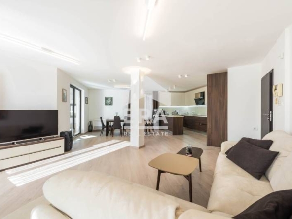 Къща в Варна, м-т Евксиноград - 252 кв.м за 2699 €/кв.м - Снимка #1