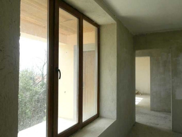 Къща в с. Подвис, Област Бургас - 380 кв.м за 124 €/кв.м - Снимка #1