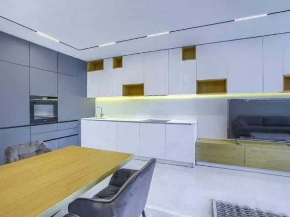 Тристаен апартамент в София, Красно село - 97 кв.м за 1495 €/кв.м - Снимка #1