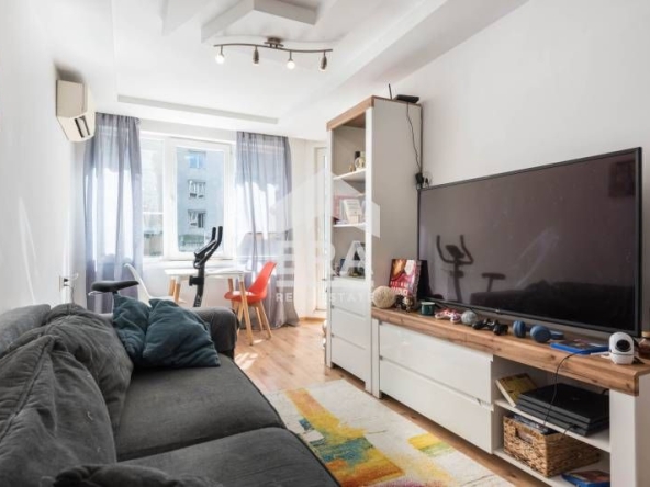 Тристаен апартамент в Варна, Лятно кино Тракия - 81 кв.м за 2210 €/кв.м - Снимка #1