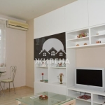 Дава се под наем Четиристаен апартамент в Варна, ВИНС - 121 кв.м за 1300 € - Снимка #1