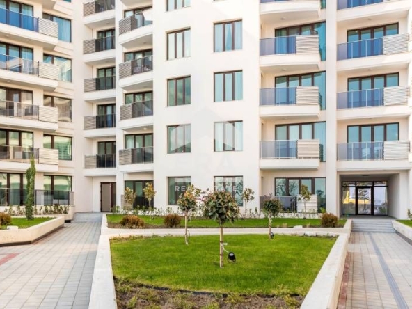 Тристаен апартамент в Варна, Чайка - 145 кв.м за 1573 €/кв.м - Снимка #1