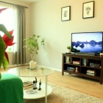 Дава се под наем Тристаен апартамент в Хасково, Любен Каравелов - 65 кв.м за 306 € - Снимка #1