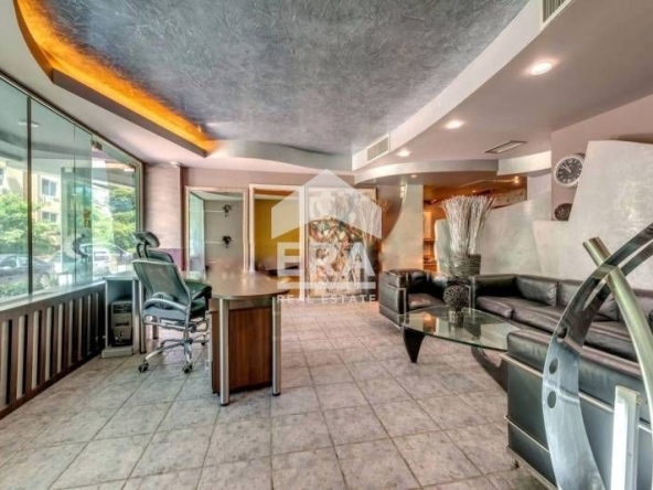 Дава се под наем Офис в София, Лозенец - 128 кв.м за 1200 € - Снимка #1