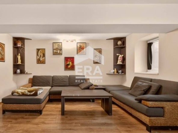 Етаж от къща в Варна, Виница - 88 кв.м за 1137 €/кв.м - Снимка #1