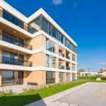 Двустаен апартамент в Варна, м-т Св. Никола - 63 кв.м за 3493 €/кв.м - Снимка #1