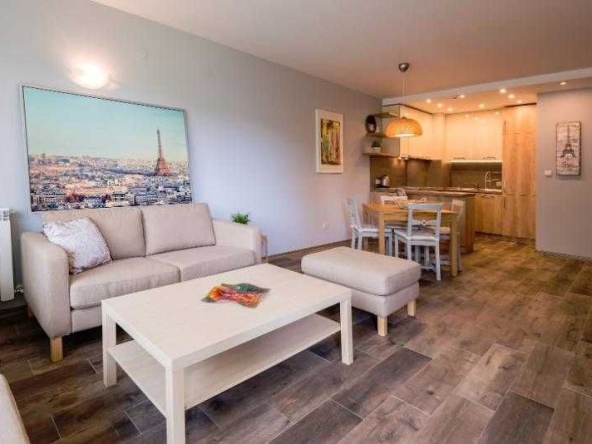 Двустаен апартамент в София, Лозенец - 77 кв.м за 1637 €/кв.м - Снимка #1