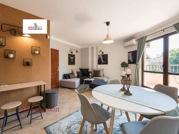 Дава се под наем Тристаен апартамент в Варна, Гръцка махала - 90 кв.м за 1196.97 € - Снимка #1