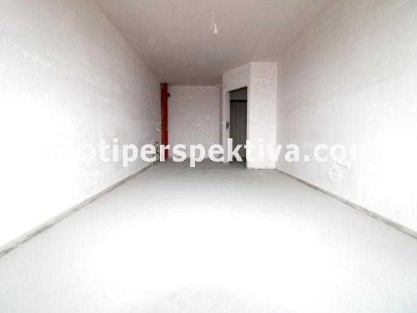 Двустаен апартамент в Пловдив, Кършияка - 69 кв.м за 710 €/кв.м - Снимка #1