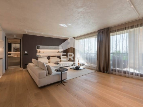 Тристаен апартамент в Варна, м-т Евксиноград - 154 кв.м за 2517 €/кв.м - Снимка #1
