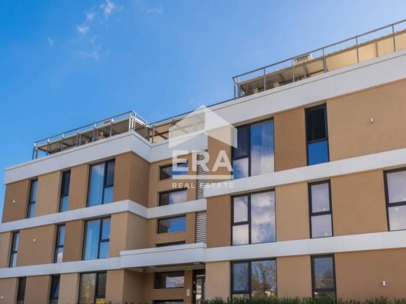 Двустаен апартамент в Варна, Бриз - 63 кв.м за 1336 €/кв.м - Снимка #1