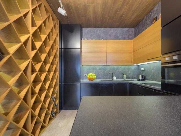 Дава се под наем Тристаен апартамент в София, Дружба 1 - 105 кв.м за 538.56 € - Снимка #1