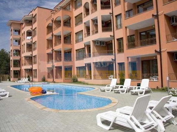 Двустаен апартамент в к.к. Слънчев бряг - 63 кв.м за 559 €/кв.м - Снимка #1