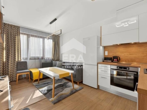 Двустаен апартамент в Варна, м-т Траката - 53 кв.м за 1317 €/кв.м - Снимка #1