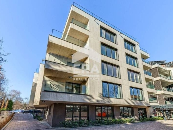 Тристаен апартамент в София, Изток - 109 кв.м за 2567 €/кв.м - Снимка #1