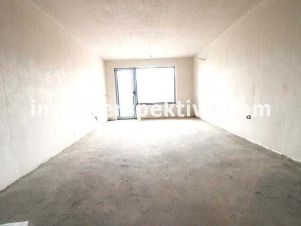 Тристаен апартамент в Пловдив, Христо Смирненски - 106 кв.м за 752 €/кв.м - Снимка #1
