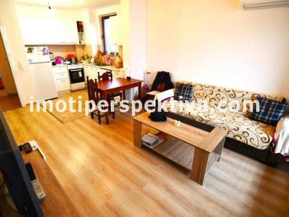 Двустаен апартамент в Пловдив, Кючук Париж - 64 кв.м за 1219 €/кв.м - Снимка #1