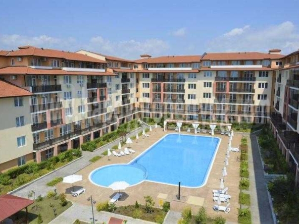 Двустаен апартамент в Ахелой - 65 кв.м за 854 €/кв.м - Снимка #1