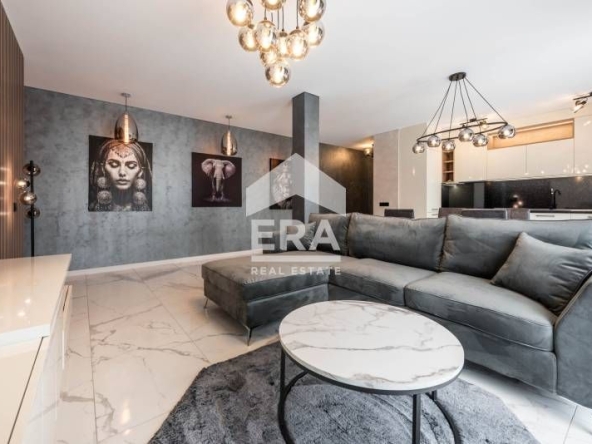 Тристаен апартамент в к.к. Св.Св. Константин и Елена - 182 кв.м за 4121 €/кв.м - Снимка #1