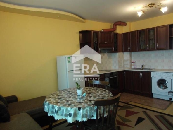 Дава се под наем Двустаен апартамент в Варна, Зимно кино Тракия - 55 кв.м за 333 € - Снимка #1