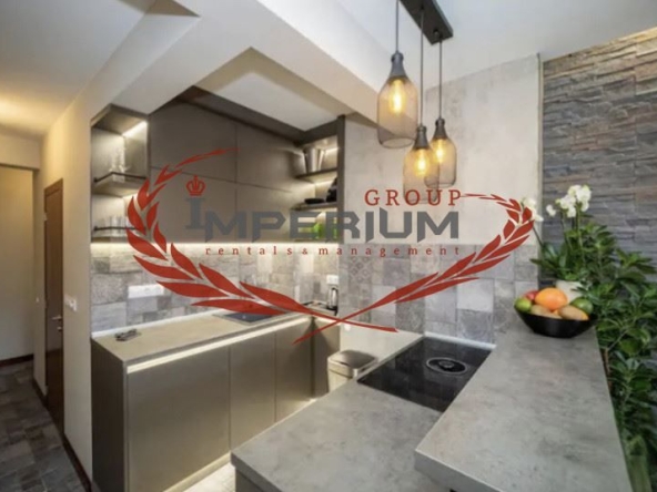 Дава се под наем Тристаен апартамент в Варна, ВИНС - 80 кв.м за 765 € - Снимка #1